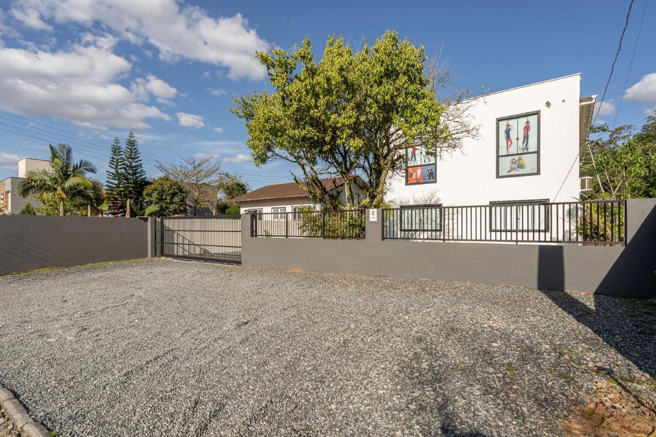 Casa C Wi-fi E Otima Localizacao - Testo Salto Sc 度假居 Blumenau